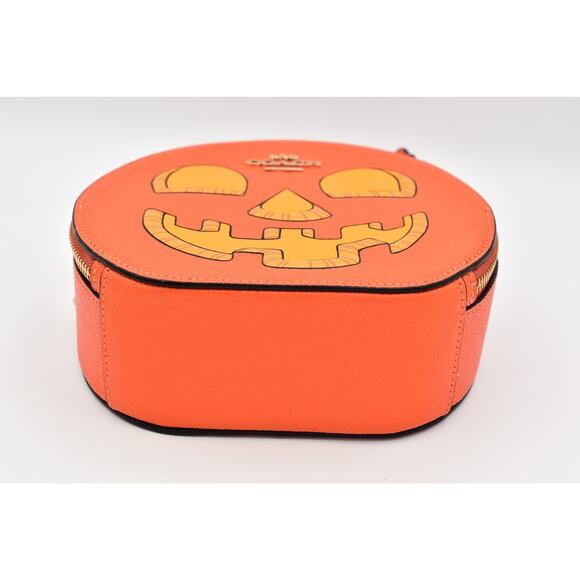 Coach Canteen Crossbody Bag Halloween Jack o Lantern Face Pumpkin CM768 2023 - Picture 8 of 12